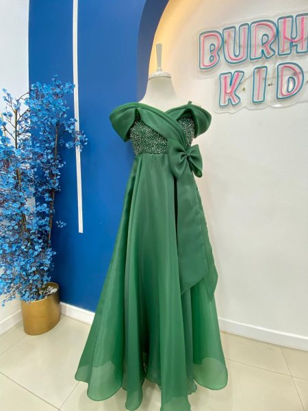 بدله بناتي محير