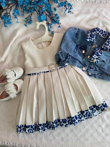 فستان مع جكيت جينز