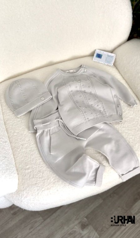 طقم بيبي صوف قطعتين مع طاقية