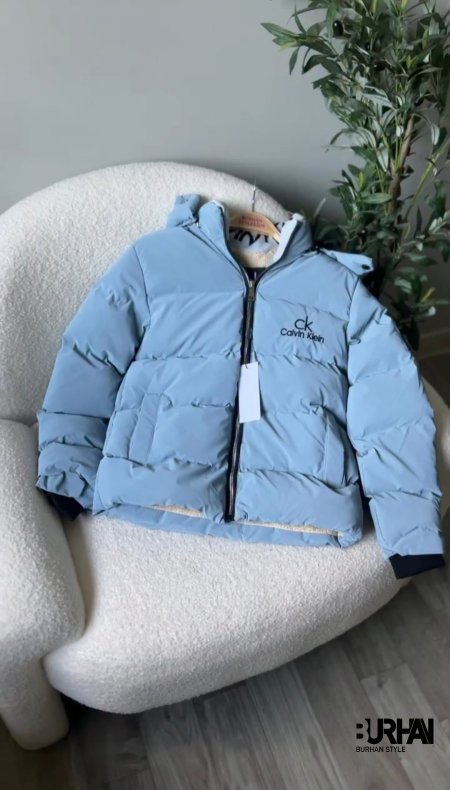كبود ولادي نفخ مبطن فرو Calvin Klein