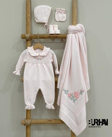 طقم مستشفى صوف تطريز ناعم